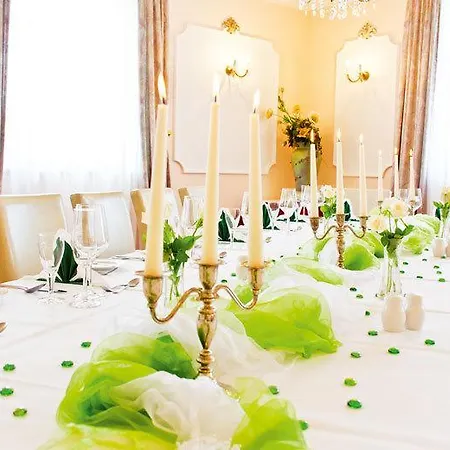 Schlossblick Hotel 3*
